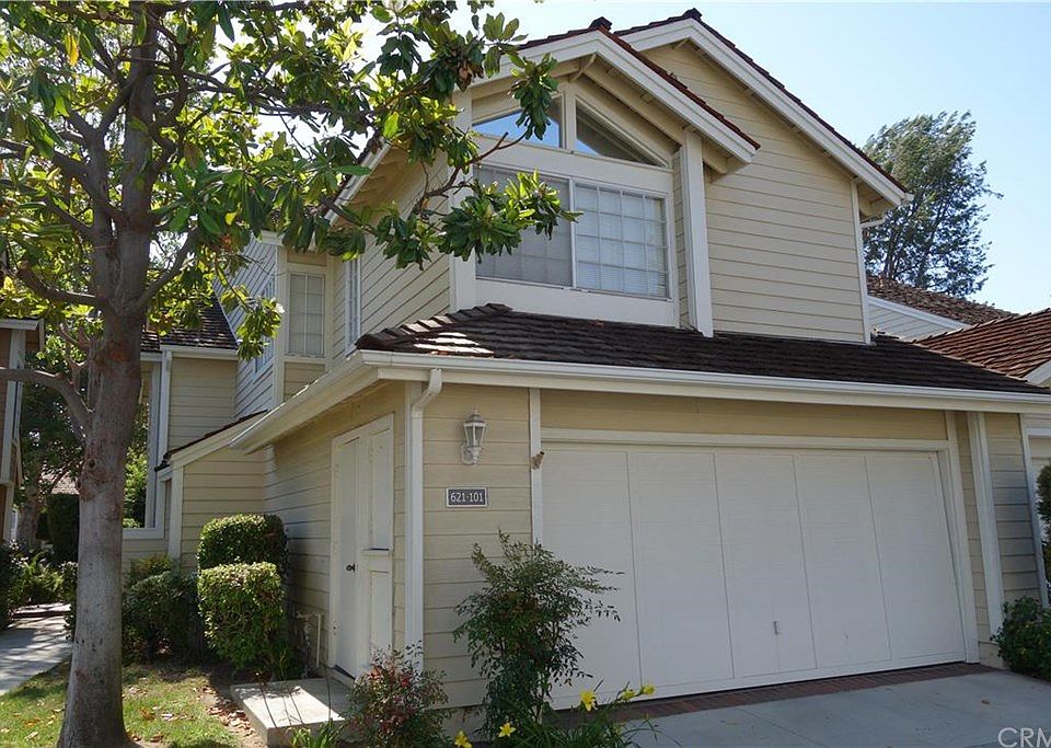 1st image of 621 Brocton Ct Unit 101