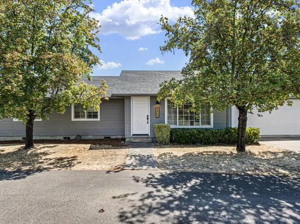 3843 Souza St, Eugene, OR 97402