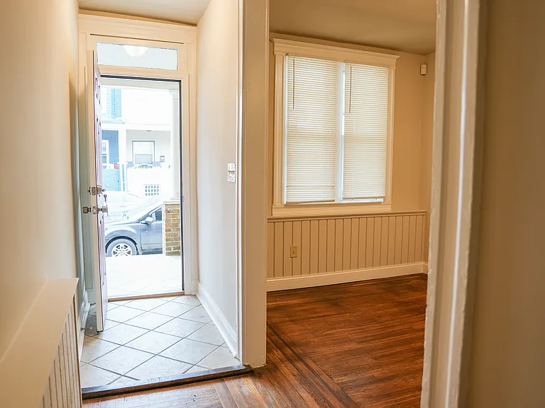2813 W Mulberry St — Photo 7