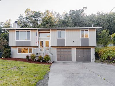 1158 NE Lincoln St, Roseburg, OR, 97470