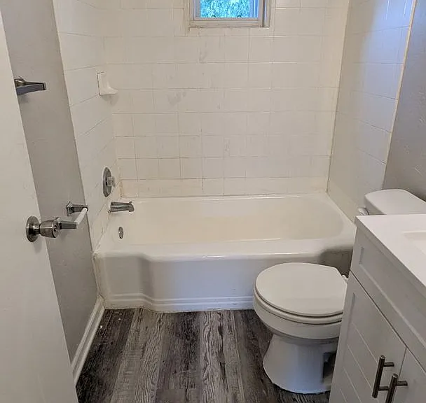 1341 20th St NE — Photo 10