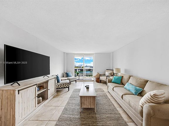 4th image of 7928 West Dr APT 602
