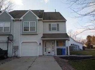 60 Meadows Dr, Glassboro, NJ 08028