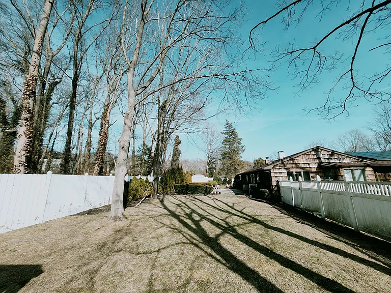 9 Firelight Ct — Photo 21