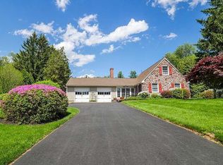 995 E Holland Rd, Feasterville Trevose, PA 19053