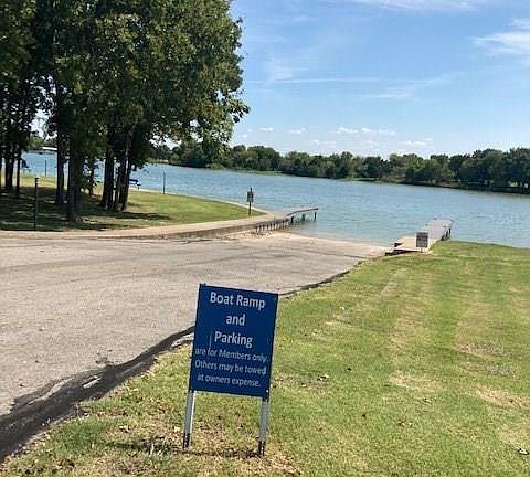 2nd image of 439 Waters Edge Dr Lot 439