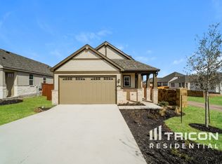 529 Raglands Rd, Leander, TX 78641