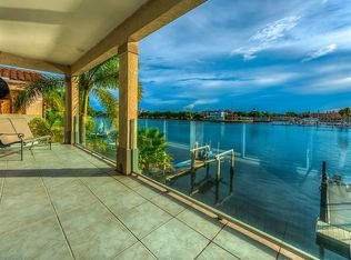 1041 Royal Pass Rd, Tampa, FL 33602