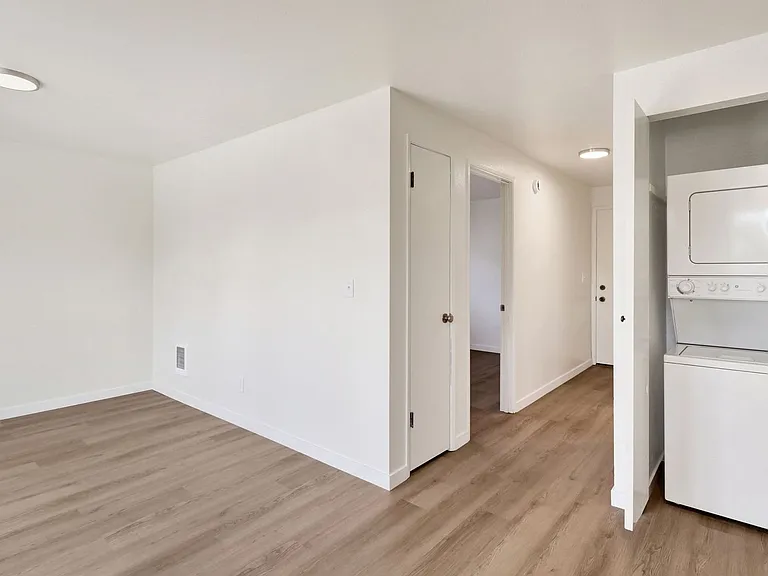 3510 Northwest Ave — Photo 13