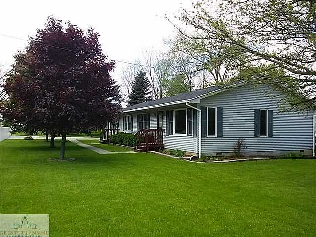 1st image of 204 Abbott St