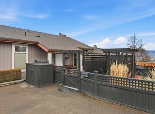328 Whiteshield Cres, Kamloops, BC V2E 1G1