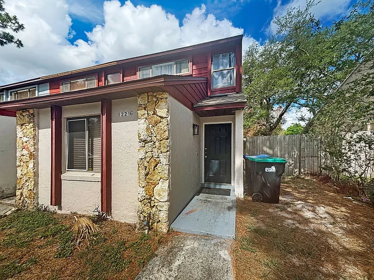 12216 Fox Hound Ln — Photo 2