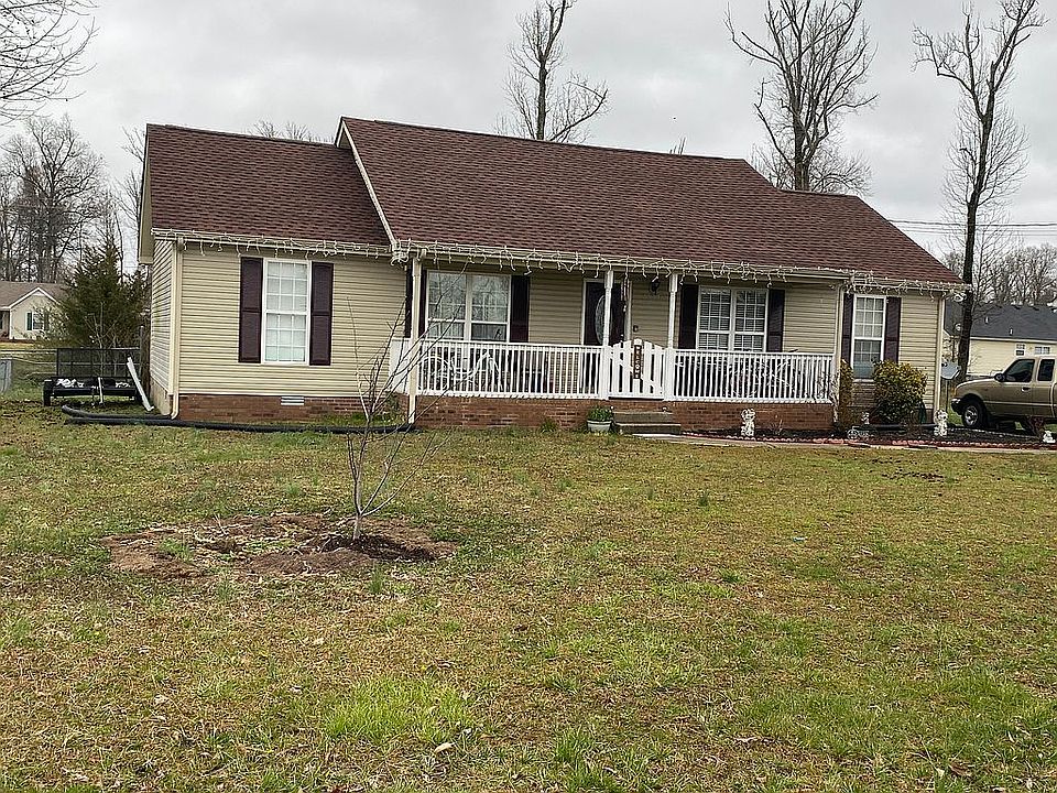 2nd image of 2709 Calais Ct