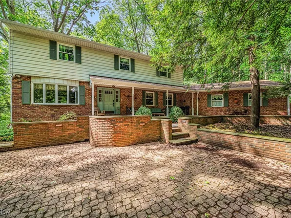 4200 Caylor Ct, Ashtabula, OH 44004