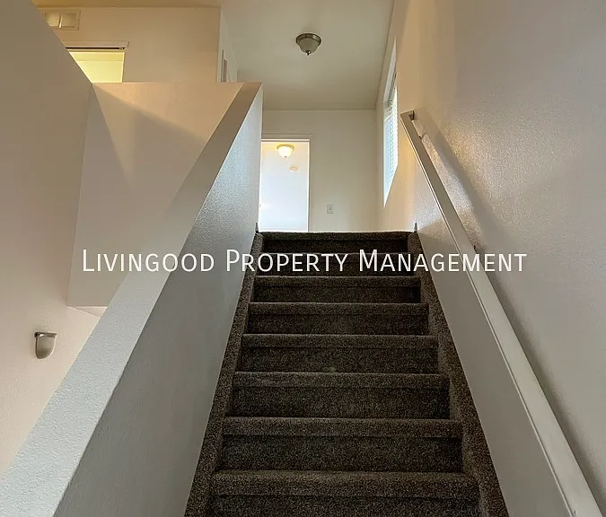 2930 Main St #102 — Photo 7