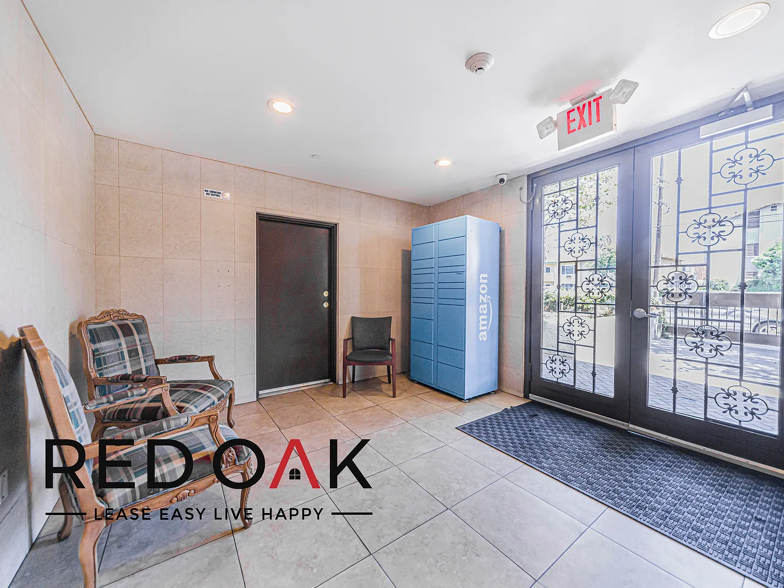Yaya Nordhoff Apartments — Photo 2