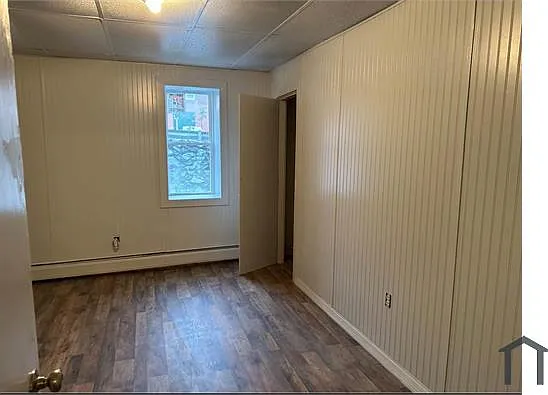 470 Main St #10 — Photo 2