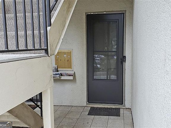2nd image of 40 Glenald Way NW