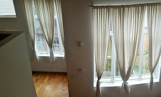 Rented by Lilia Anastasiadis, LREB | media 18