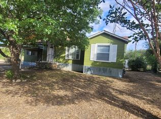 111 Colton Dr, San Antonio, TX 78209
