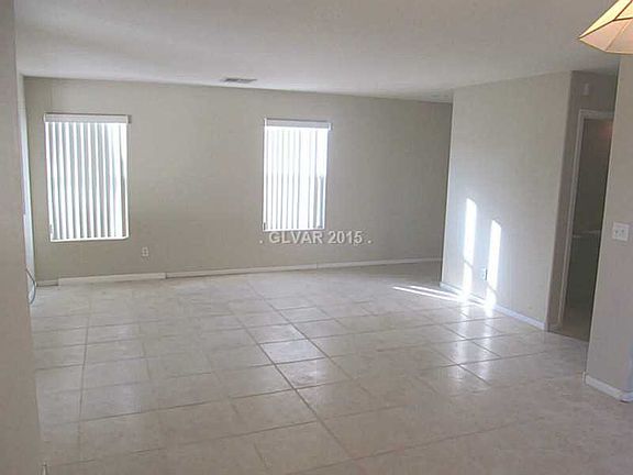 4th image of 5633 Heinrick Ct