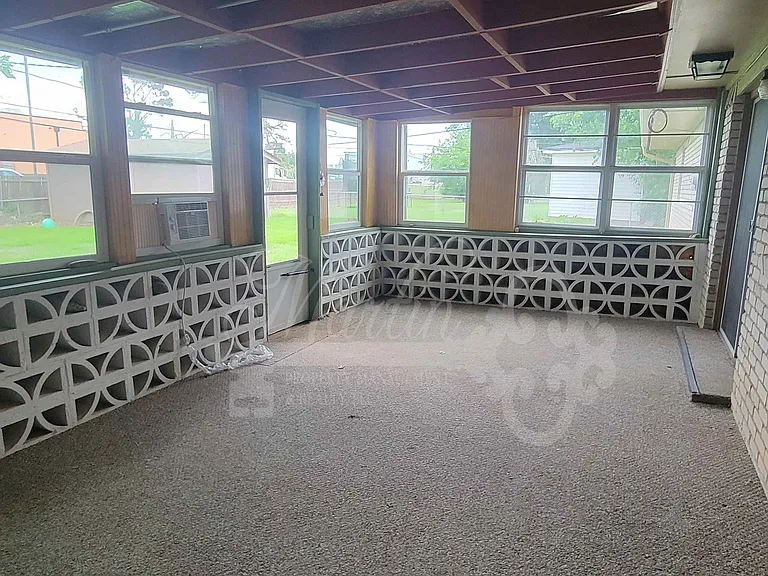 4307 N Aydelotte Ave — Photo 12