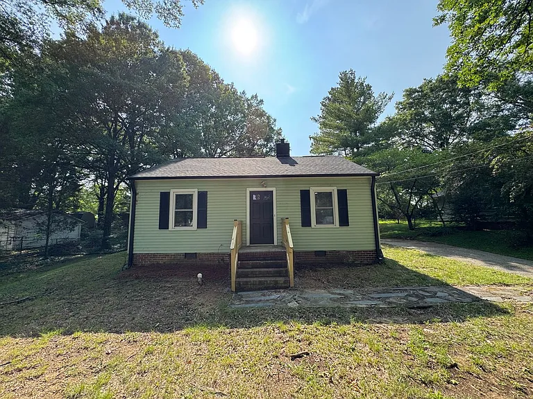 1111 Bridges Dr — Photo 18