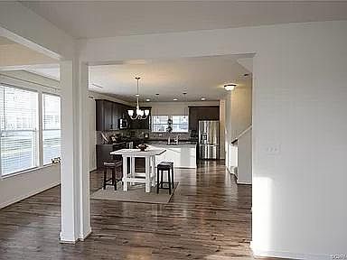 5th image of 8039 Ellendale Dr