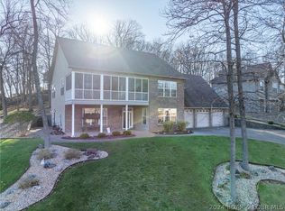 85 Beacon Hill Dr, Lake Ozark, MO 65049