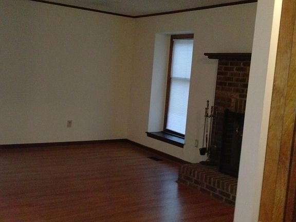 3rd image of 3116 Chenango Dr