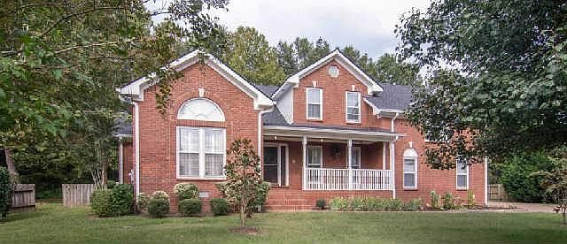 1st image of 484 Magnolia Ct