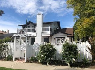 22035 De La Guerra St, Woodland Hills, CA 91364