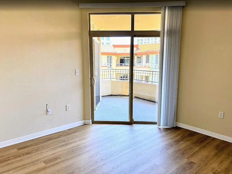 1501 Front St #629 — Photo 10