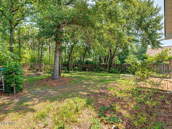 4th image of 5006 Long Pointe Rd