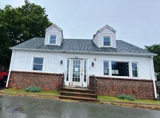 2075 Plainfield Pike, Johnston, RI 02919