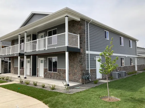 6346 Yellowstone Rd, Cheyenne, WY 82009