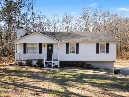 557 Davis Mill Dr, Dallas, GA 30157