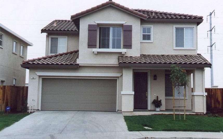 2nd image of 124 Mahogany Ln