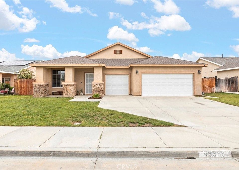 1st image of 43588 Savannah Way