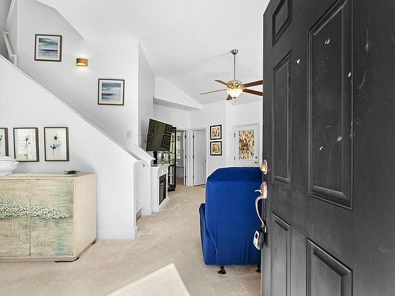 3rd image of 6095 Catalina Dr. #2616