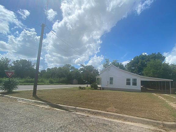Side/Driveway