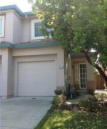 2nd image of 883 Almaden Ct