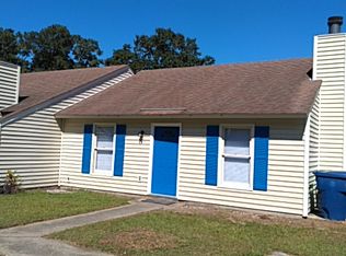 127 Twin Wood Dr, Havelock, NC 28532