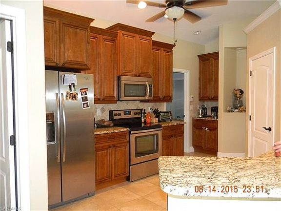 2nd image of 3028 SW 23rd Ave