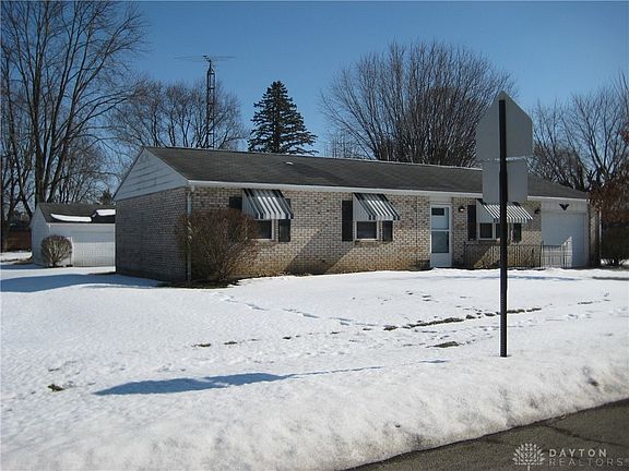 4th image of 510 S Maple St