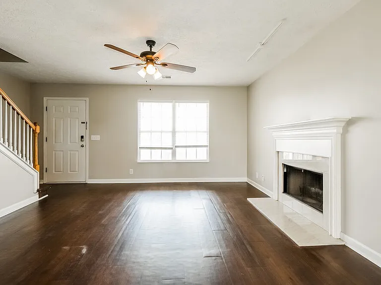 804 Cainbrook Ct — Photo 6