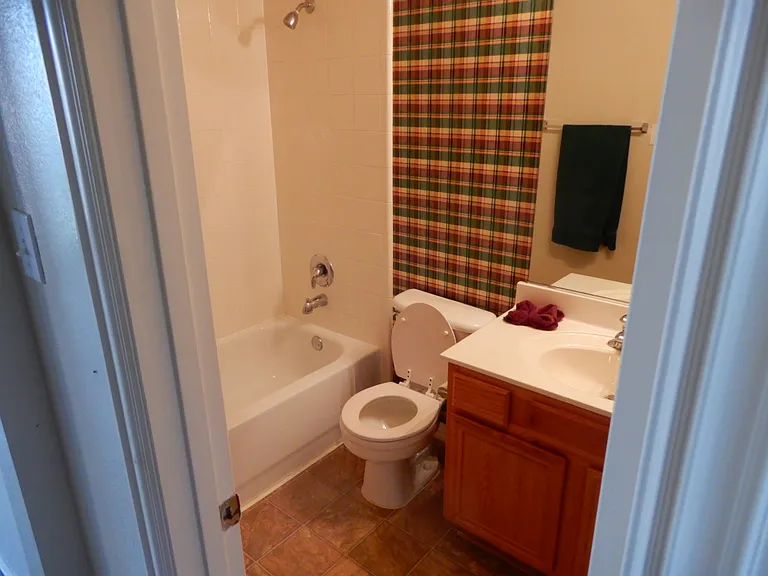 5904 Pinyon Dr — Photo 8