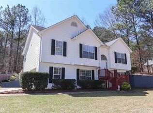 80 Paces Landing Pl, Newnan, GA 30263