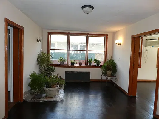 Sold by Century 21 Mizrahi Realty | media 14