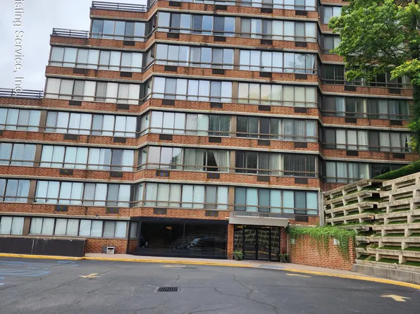 755 Narrows Rd N APT 1209, Staten Island, NY 10304